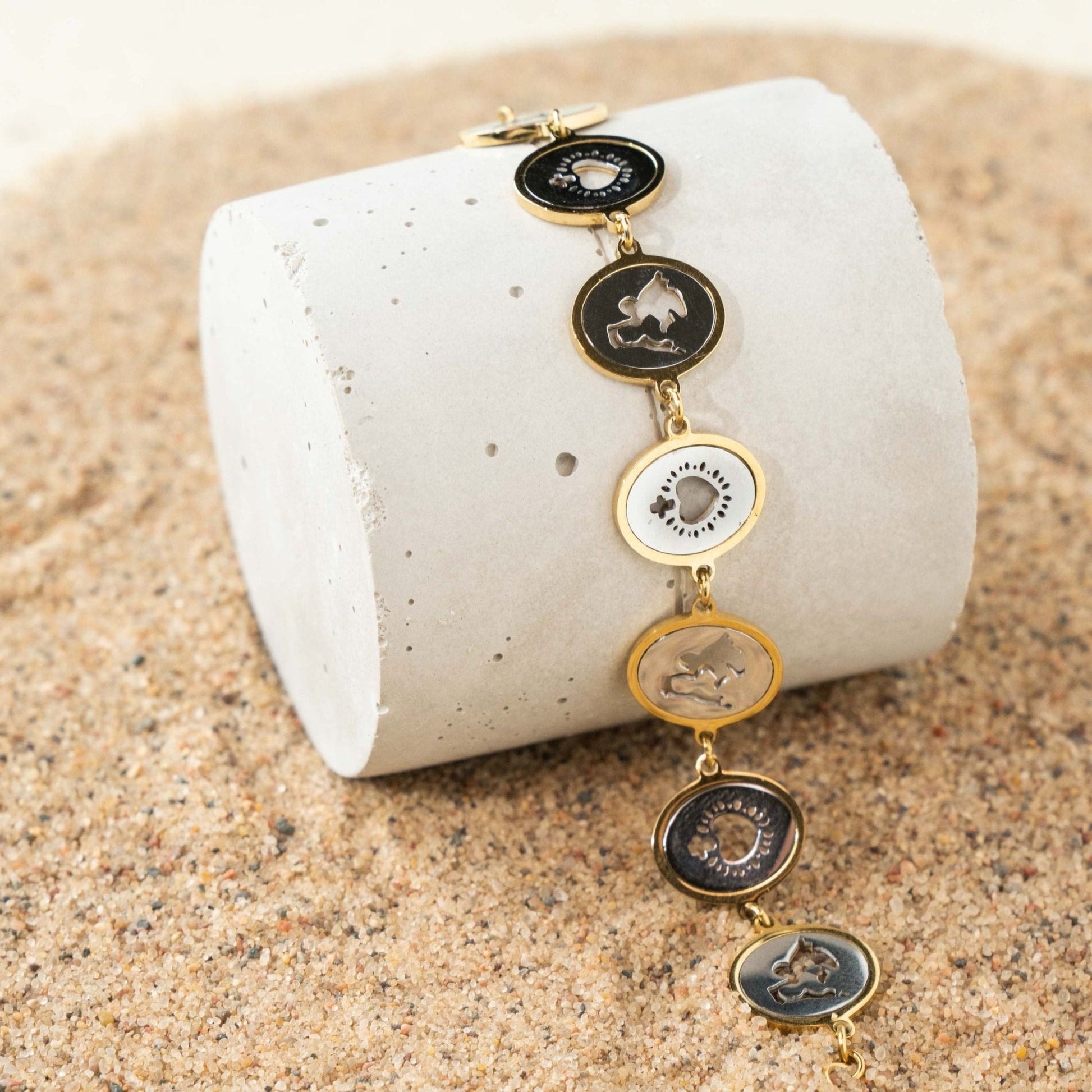 Sant Laia Scapular Bracelet