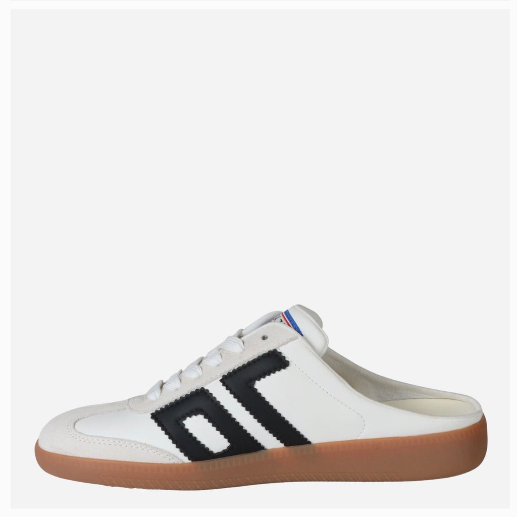 BACK70 Easter White/Blk Sneaker