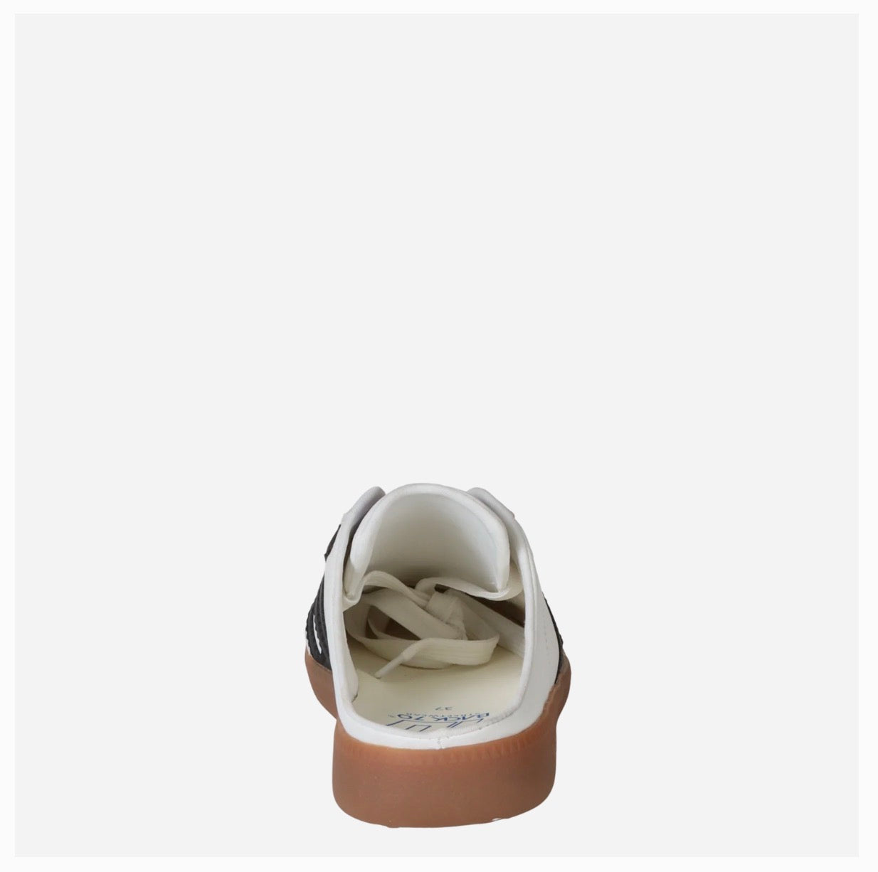 BACK70 Easter White/Blk Sneaker