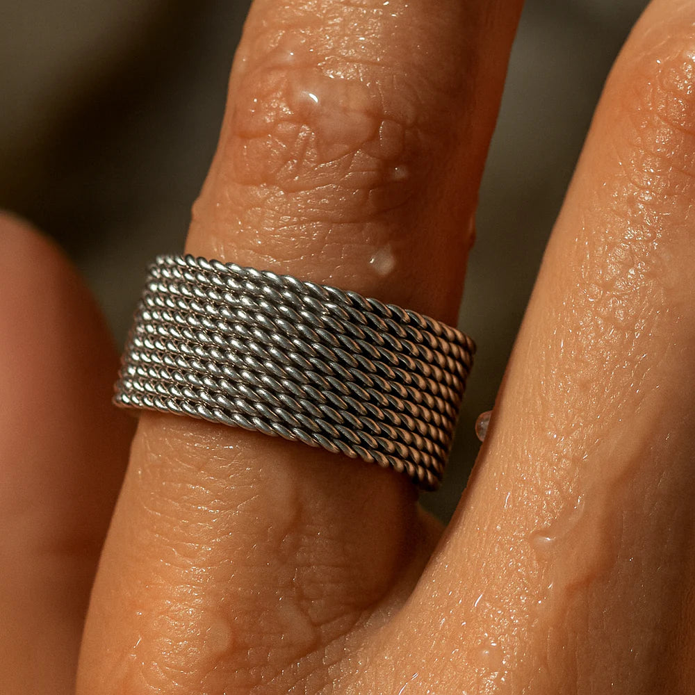 Ellie Vail Etta Mesh Ring