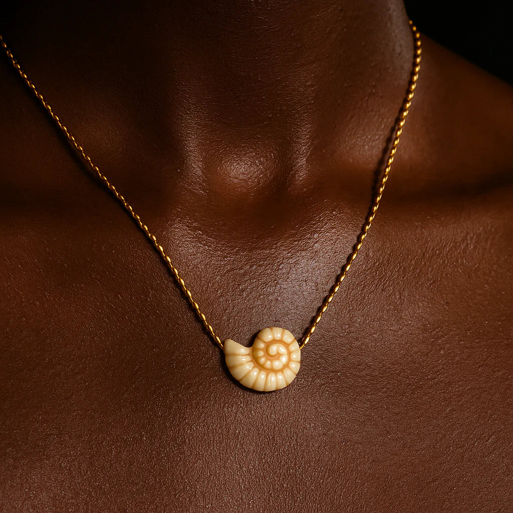Ellie Vail Kelley Shell Necklace