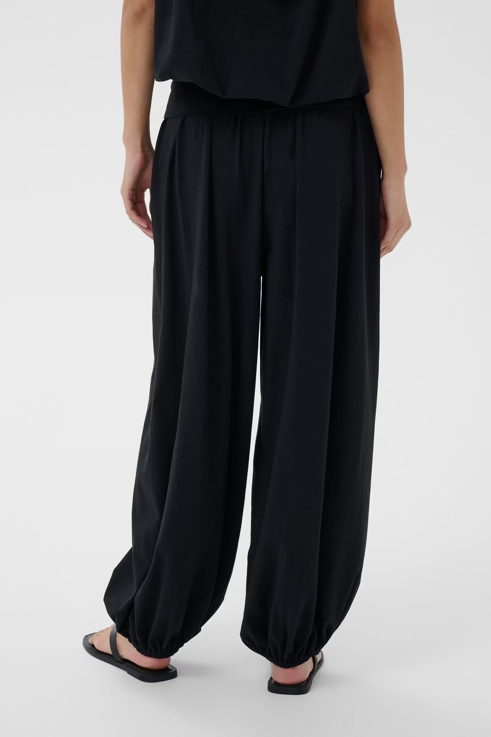 Part Two Berite Pants