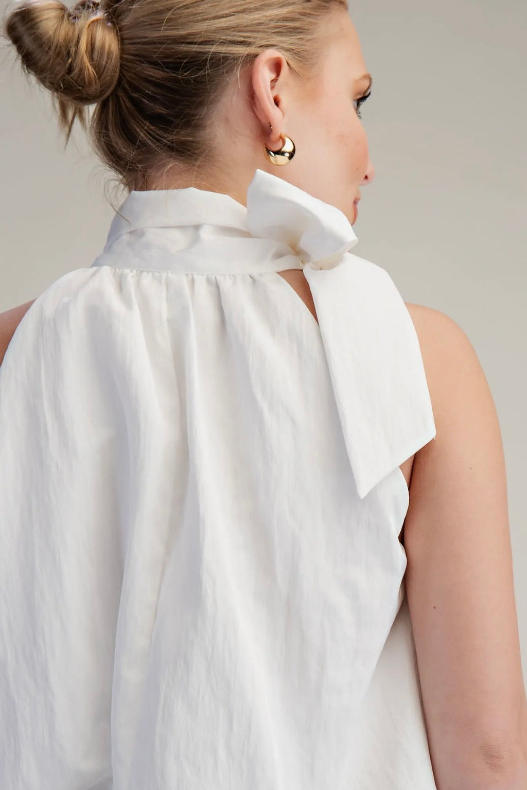 Glam High Neck Balloon Top