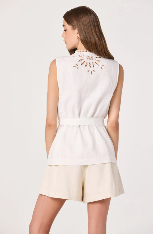 ASTR Greta Vest