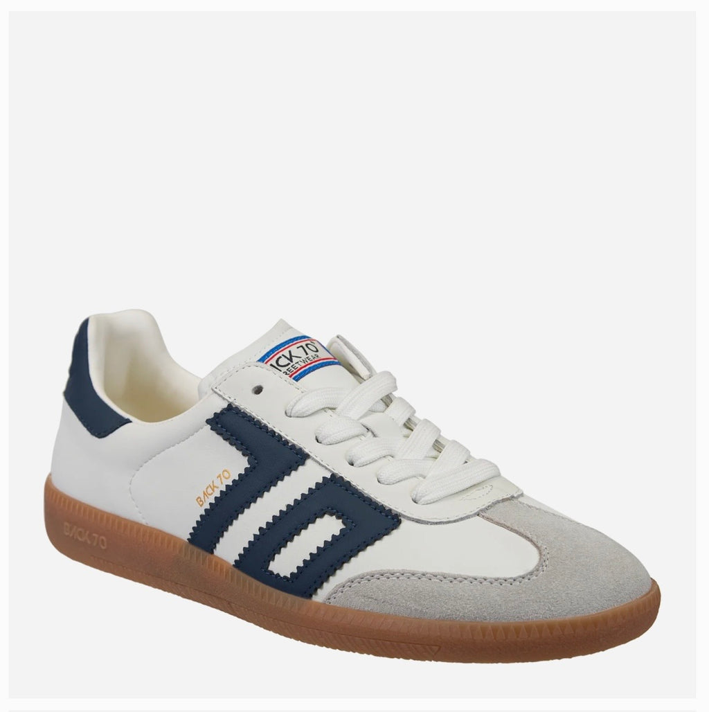 Back70 Cloud Navy Sneakers