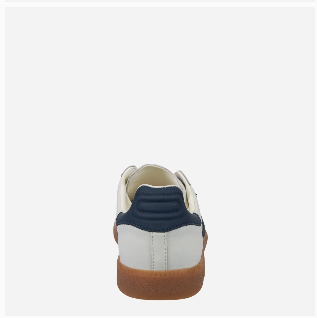 Back70 Cloud Navy Sneakers