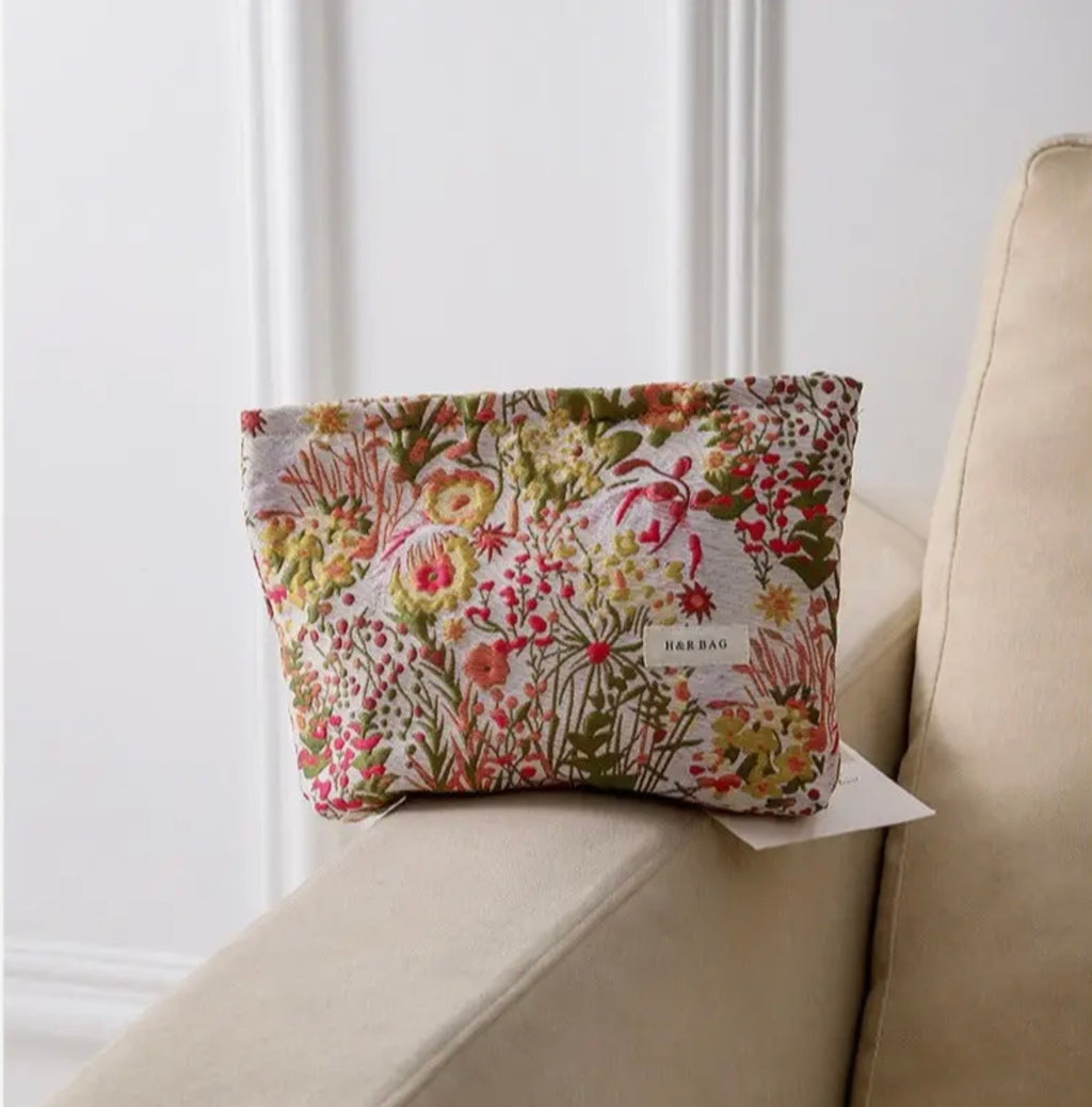 CAYA Jacquard Makeup Bag Large