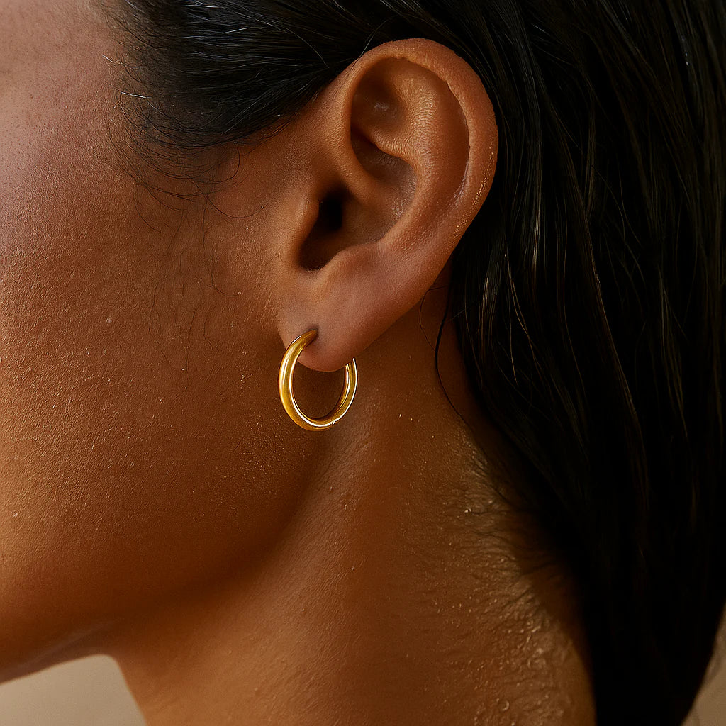 Ellie Vail Erin Mini Hoop Earring