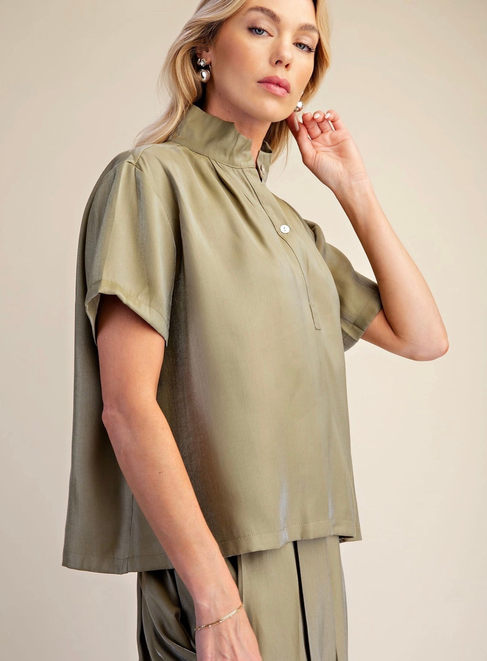 Glam Stand Collar Top