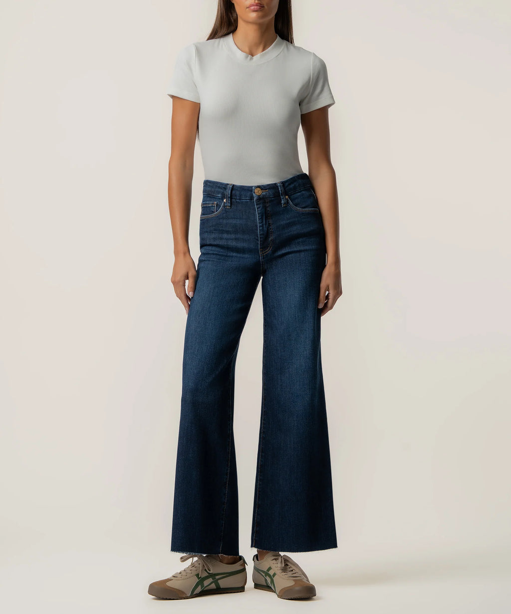 KUT Meg High Rise Jean in Innoxious