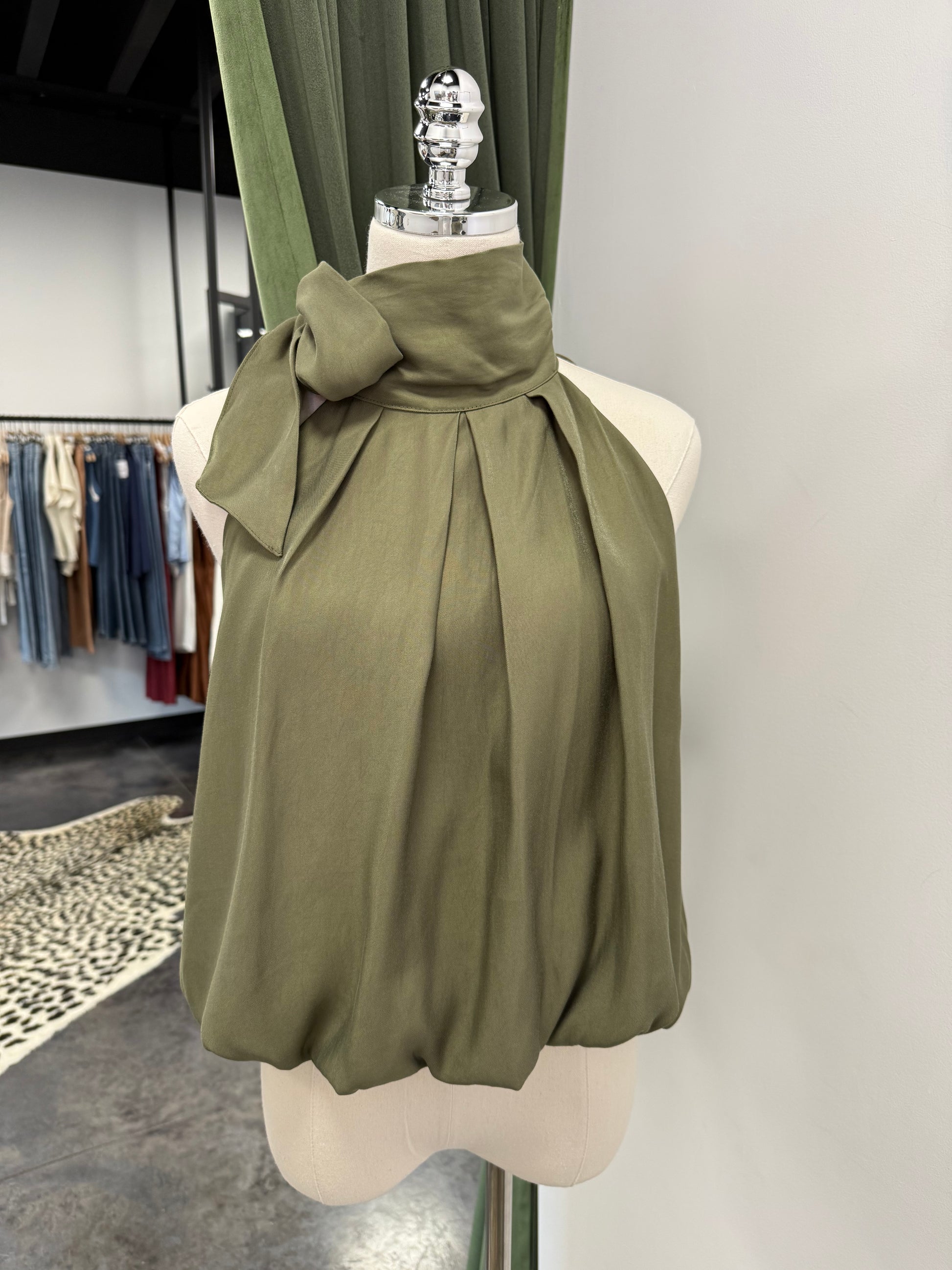 Glam High Neck Balloon Top