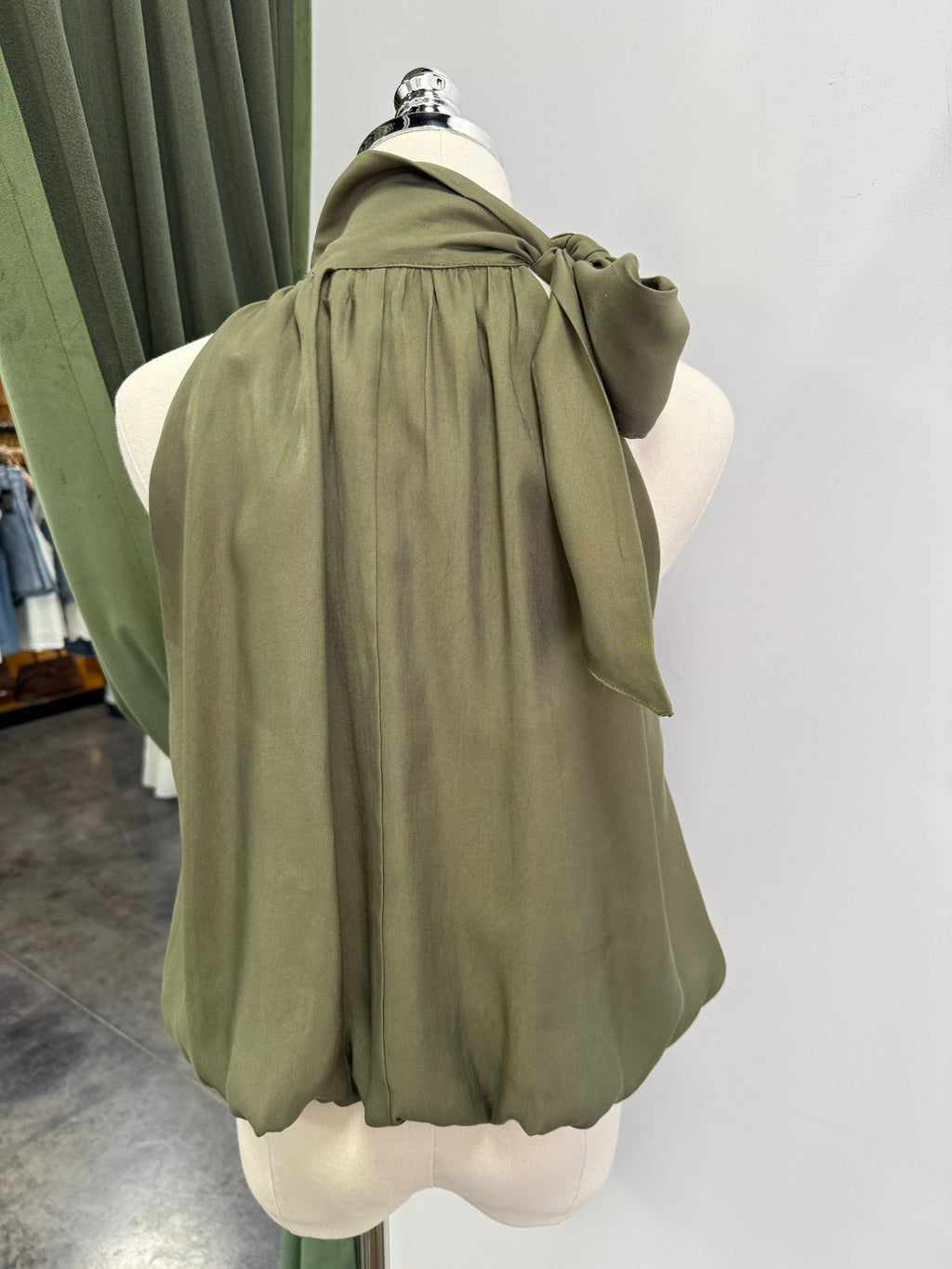 Glam High Neck Balloon Top