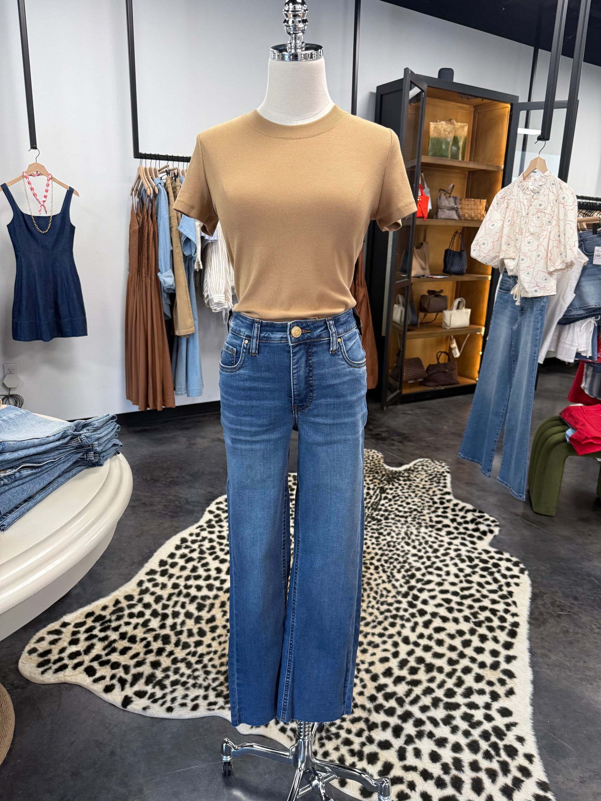 KUT Kelsey High Rise Fab Ab Jean